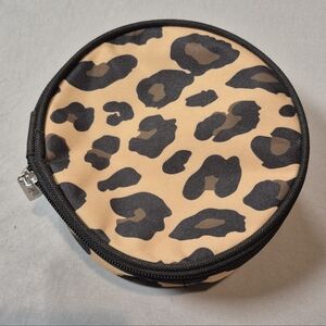 Leopard Print Round Travel Makeup Pouch